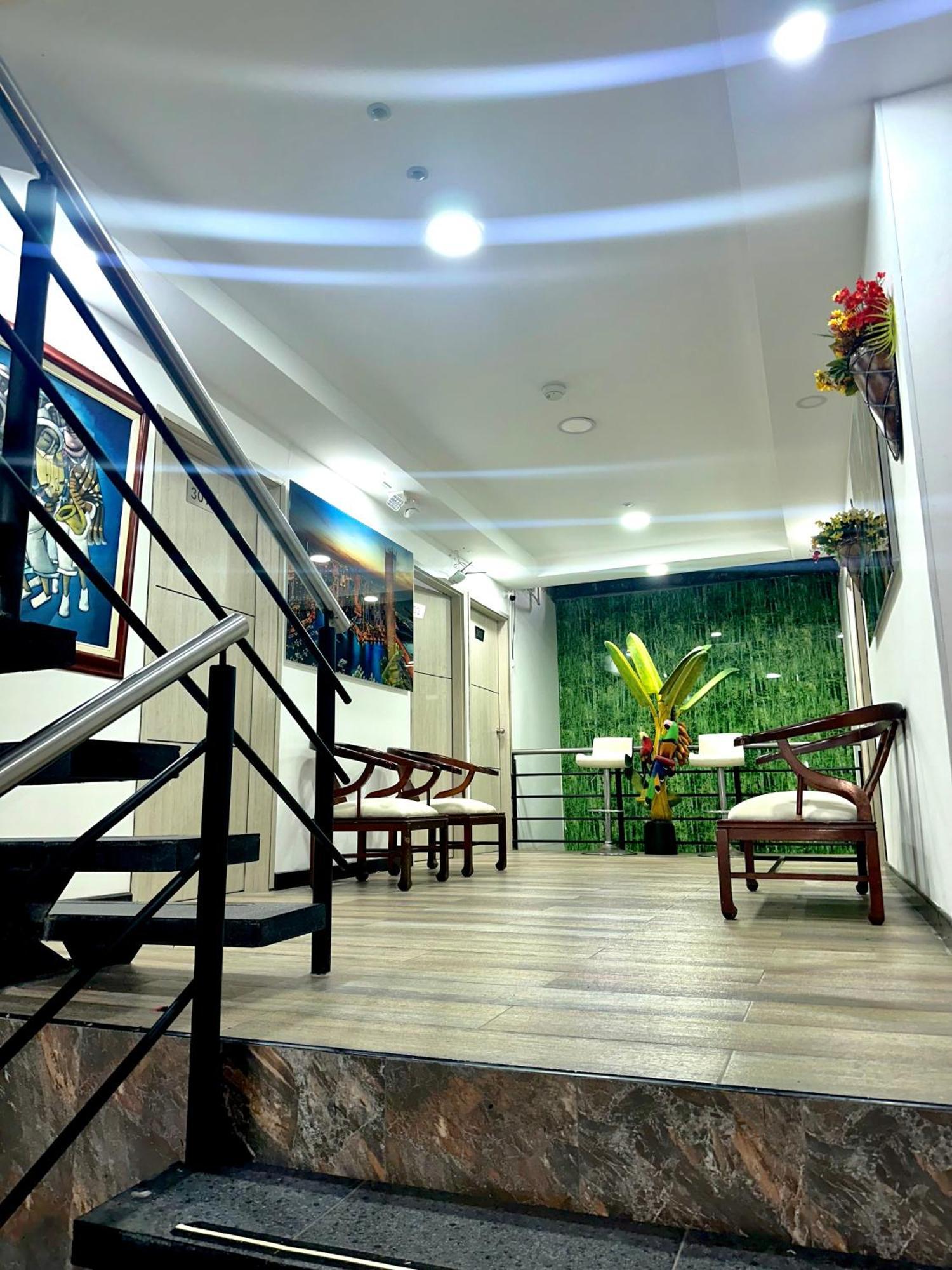 Hotel Los Maderos Cali Exterior foto